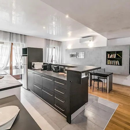 Apartment Flats4rent Veronantica